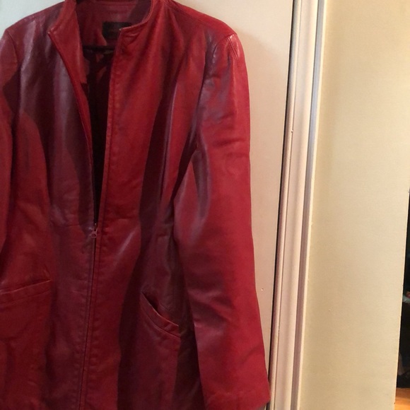 Daniel red leather trench coat - Picture 2 of 3